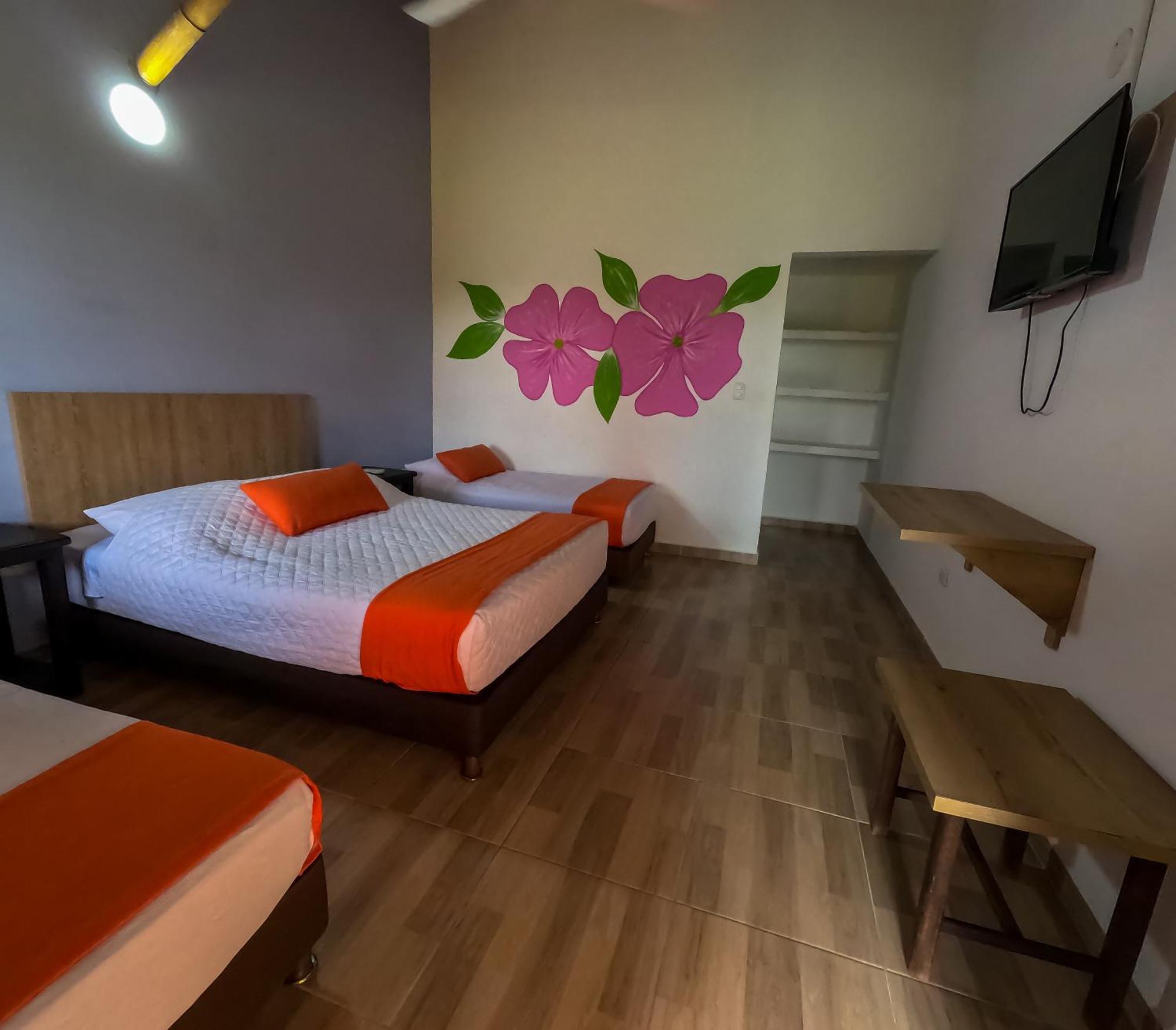 Hotel Parque De Los Arrieros Montenegro Dış mekan fotoğraf
